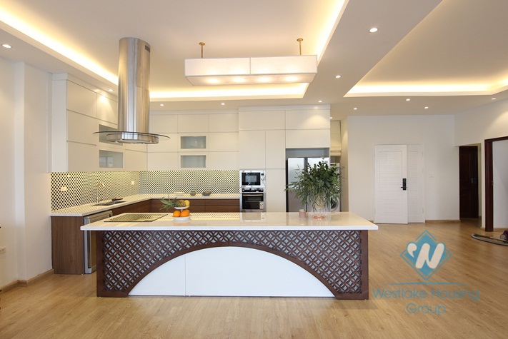 Super lakeview morden aparment for rent in Tay Ho, Hanoi.