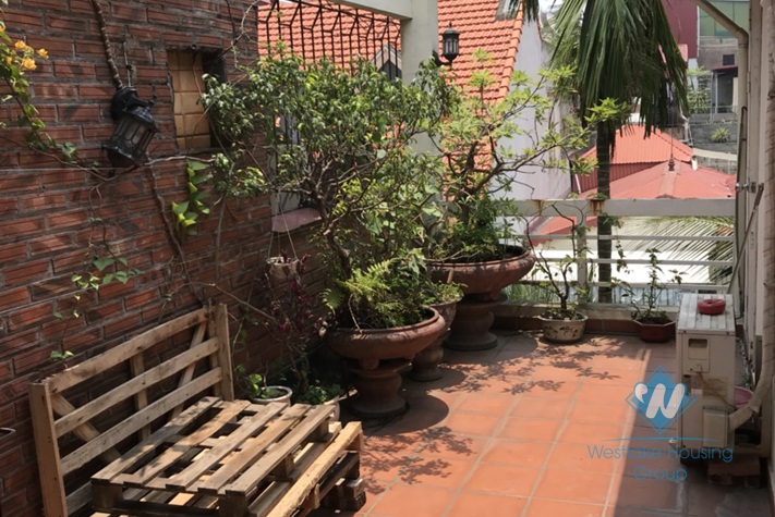 Garden house for rent in Dong Da, Hanoi.