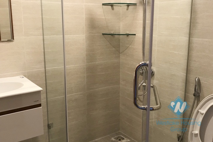 Beautiful 2-bedroom apartment for rent in Goldmark City, Hanoi