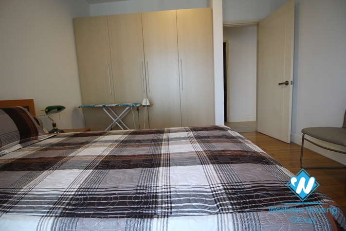 A nice apartment with 2 bedrooms for rent in Golden West Lake
