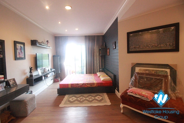 Beautiful apartment for rent in Golden Westlake, Thuy Khue, Hanoi