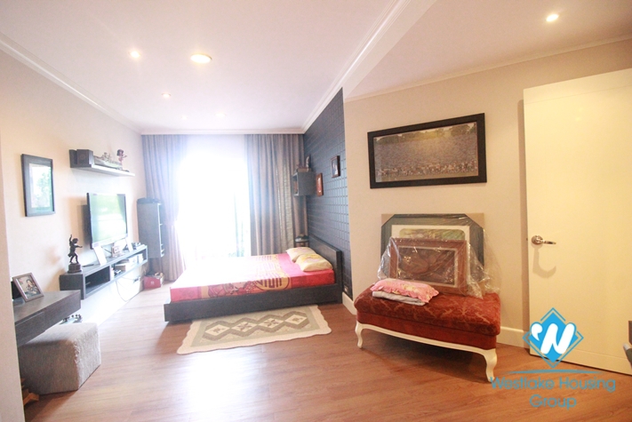 Beautiful apartment for rent in Golden Westlake, Thuy Khue, Hanoi