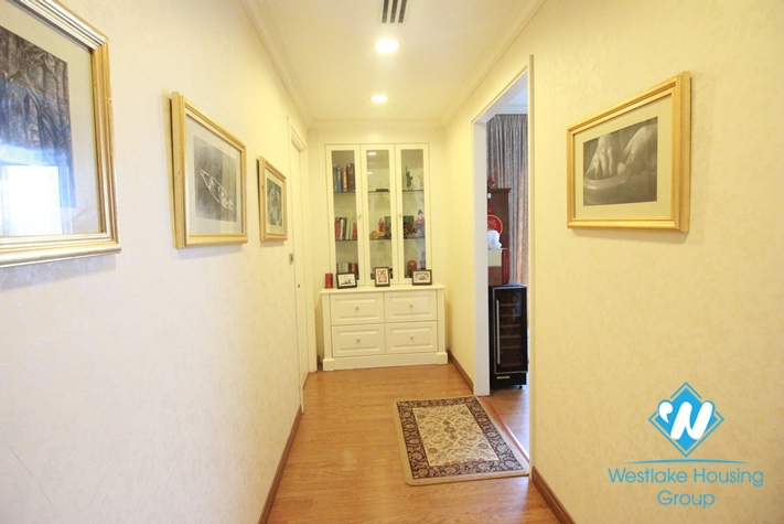 Beautiful apartment for rent in Golden Westlake, Thuy Khue, Hanoi