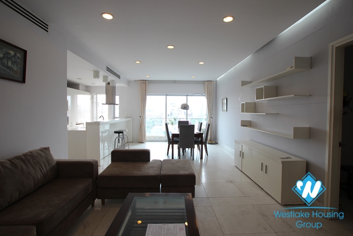 Modern 3 bedroom apartment for rent  in Golden Westlake Ha Noi