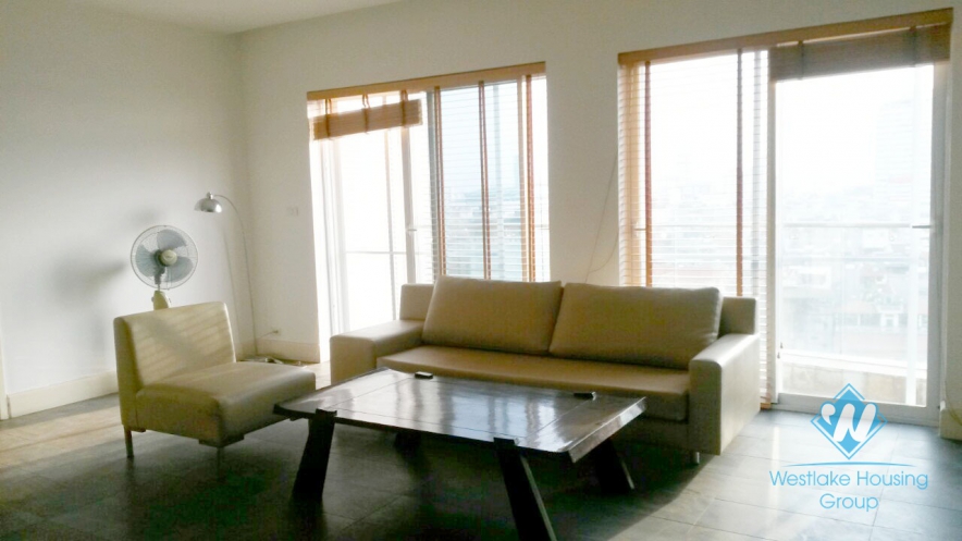 2 bedroom bright apartment for rent in Golden Westlake, Tay Ho, Ha Noi