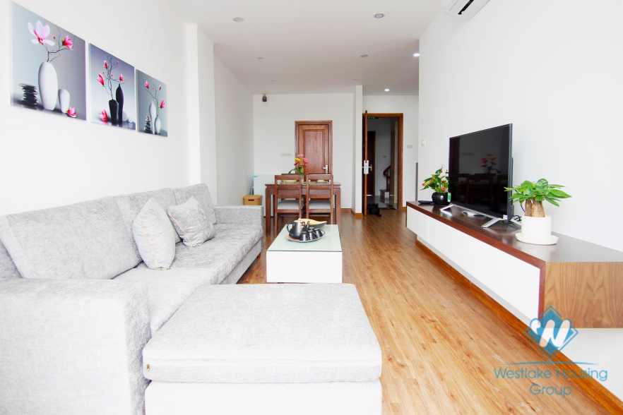 Modern , serrviced apartment for rent on Lieu Giai, Ba Dinh