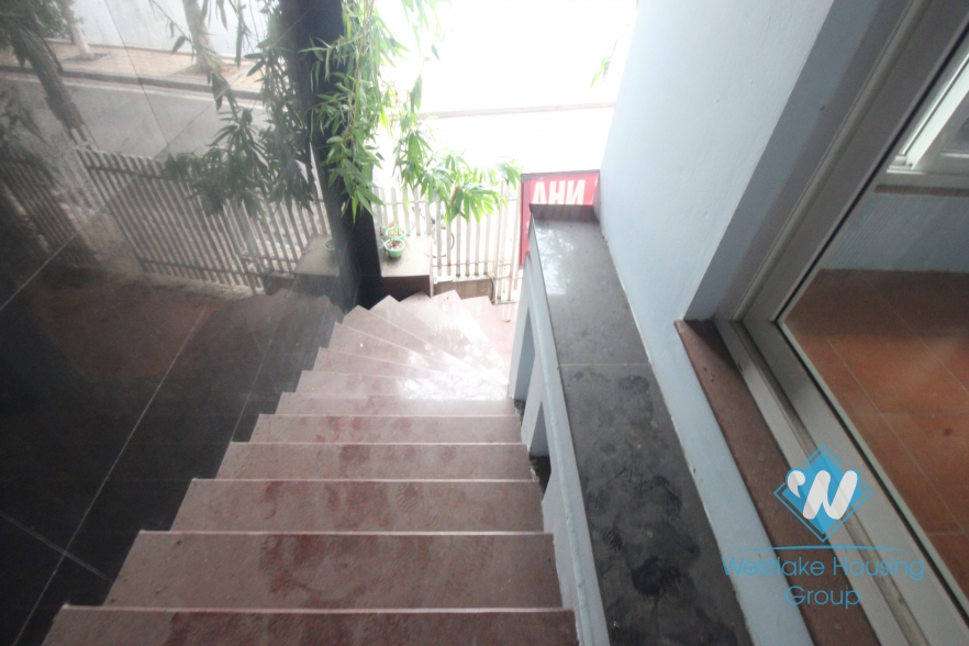 Large Office / House for lease in Ba Dinh district.