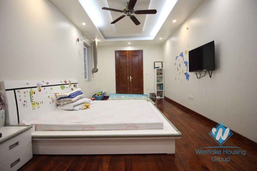 A beautiful villa for rent in Tay Ho good space and modern furnishing