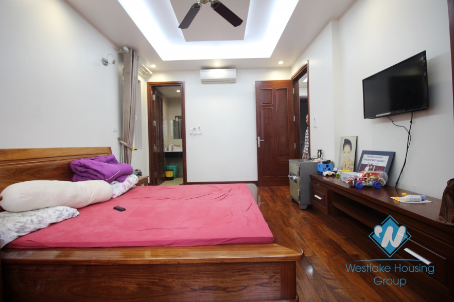 A beautiful villa for rent in Tay Ho good space and modern furnishing
