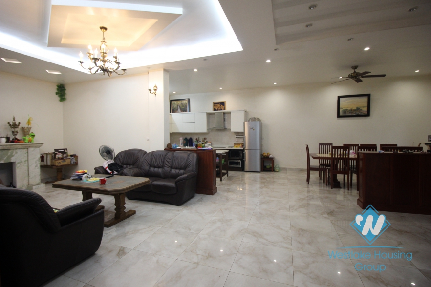A beautiful villa for rent in Tay Ho good space and modern furnishing