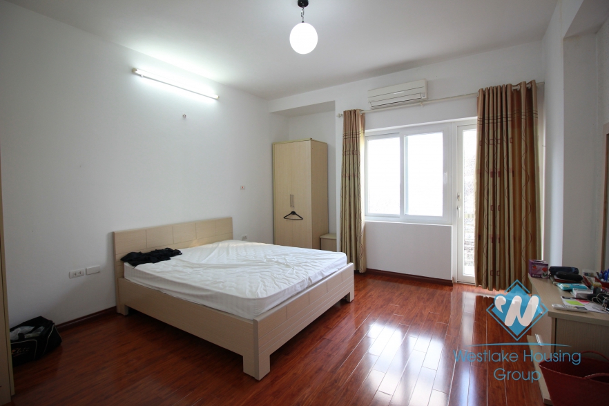 Elegant 5 bedroom house for rent near West lake side
