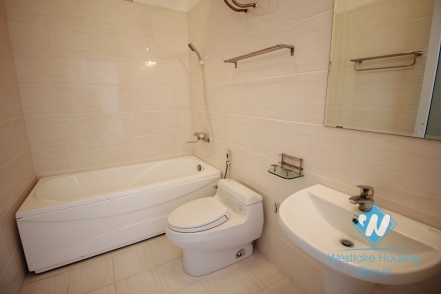 Elegant 5 bedroom house for rent near West lake side