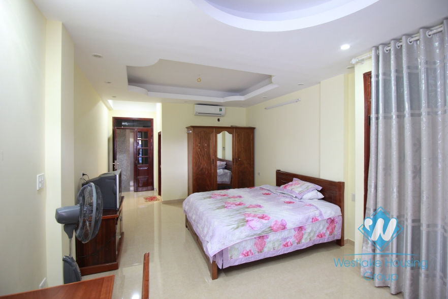 05 bedrooms house for rent in Ba Dinh District, Hanoi. 