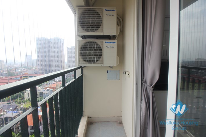4 bedroom fully furnished apartment rental in Cau giay, next to Cau giay park