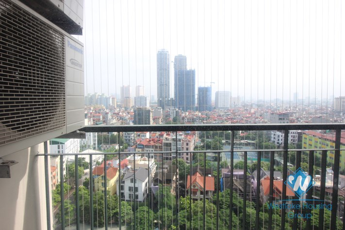 4 bedroom fully furnished apartment rental in Cau giay, next to Cau giay park