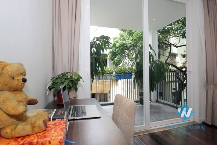 Lakeside executive apartment with large terrace for rent in Tay Ho, Hanoi