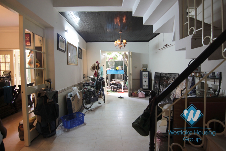 French villa for rent with lots of outside space in the heart of Tay Ho, Hanoi
