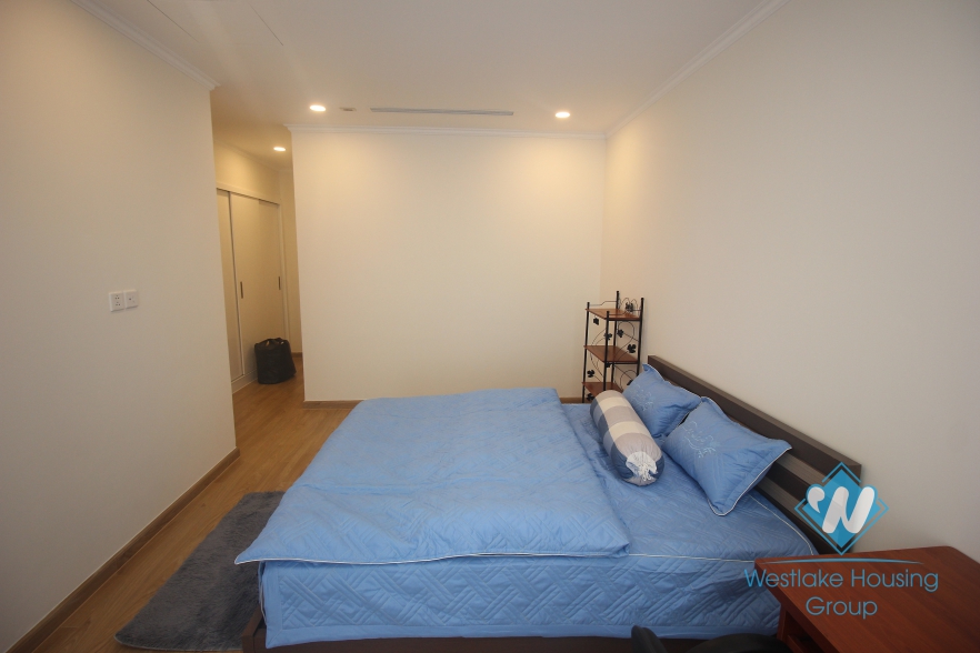 Three bedrooms apartment for rent in Vinhome Garden, Hanoi
