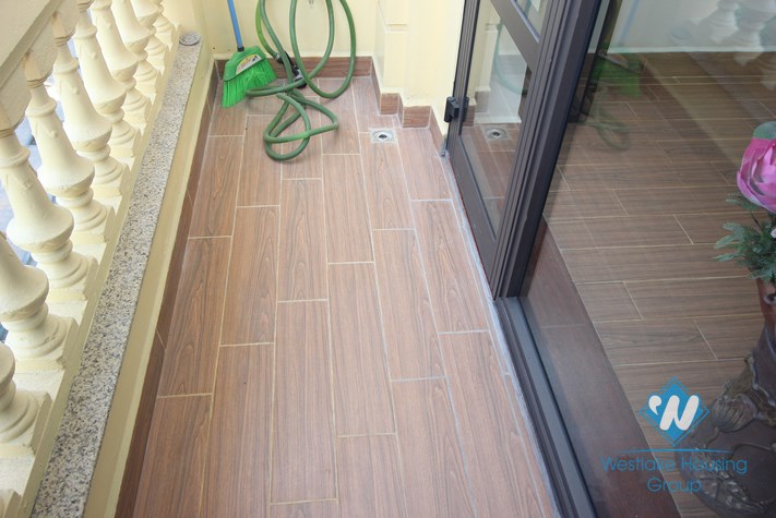 Six bedrooms house for rent in Truc Bach area, Ba Dinh district, Ha Noi