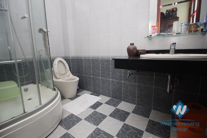 Six bedrooms house for rent in Truc Bach area, Ba Dinh district, Ha Noi