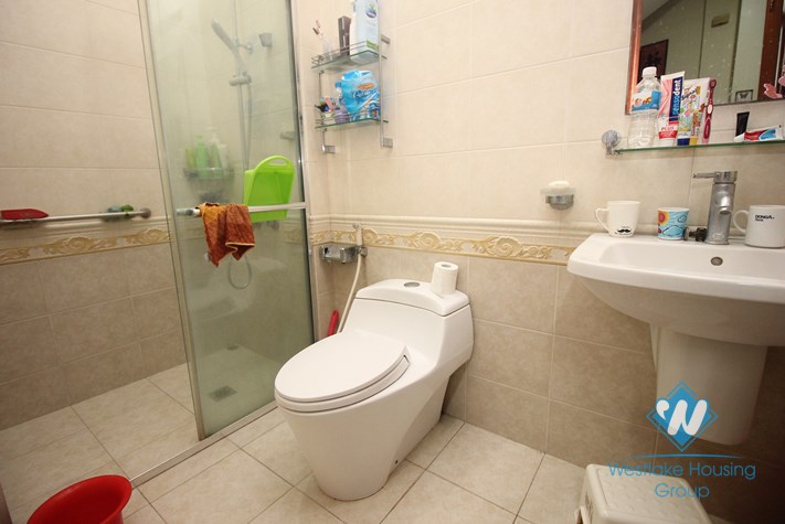 Six bedrooms house for rent in Truc Bach area, Ba Dinh district, Ha Noi