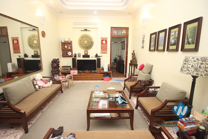 Six bedrooms house for rent in Truc Bach area, Ba Dinh district, Ha Noi