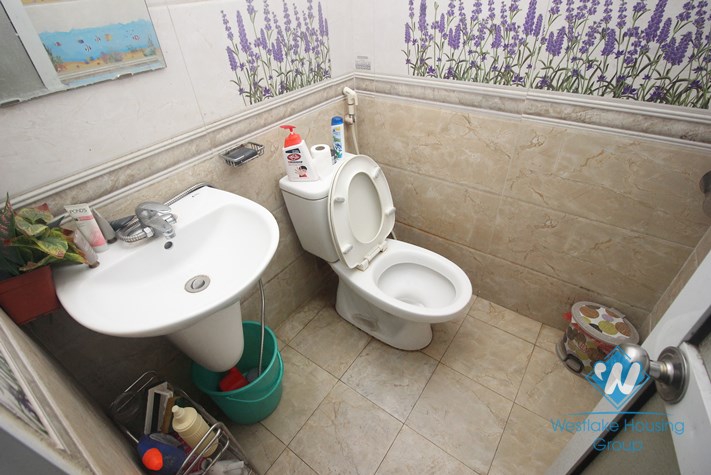 Six bedrooms house for rent in Truc Bach area, Ba Dinh district, Ha Noi