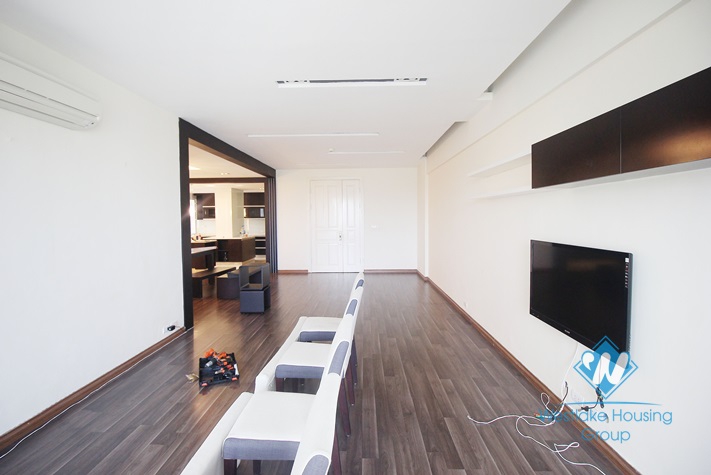 Modern apartment for rent in P building, Ciputra area 