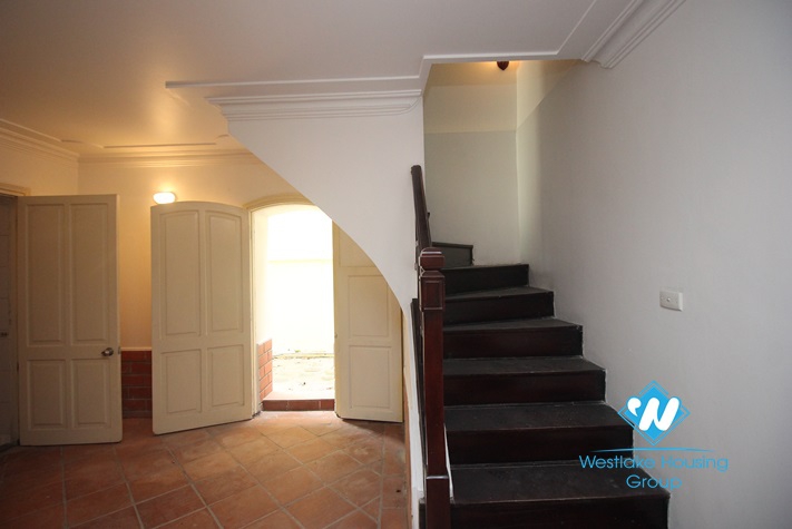 Beautiful house for rent in old quarter, Ha Noi City