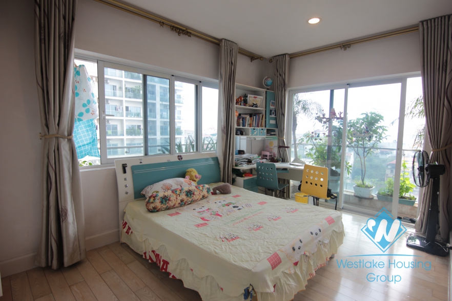Bright and clean apartment for rent at Golden Westlake, Tay Ho, Ha Noi