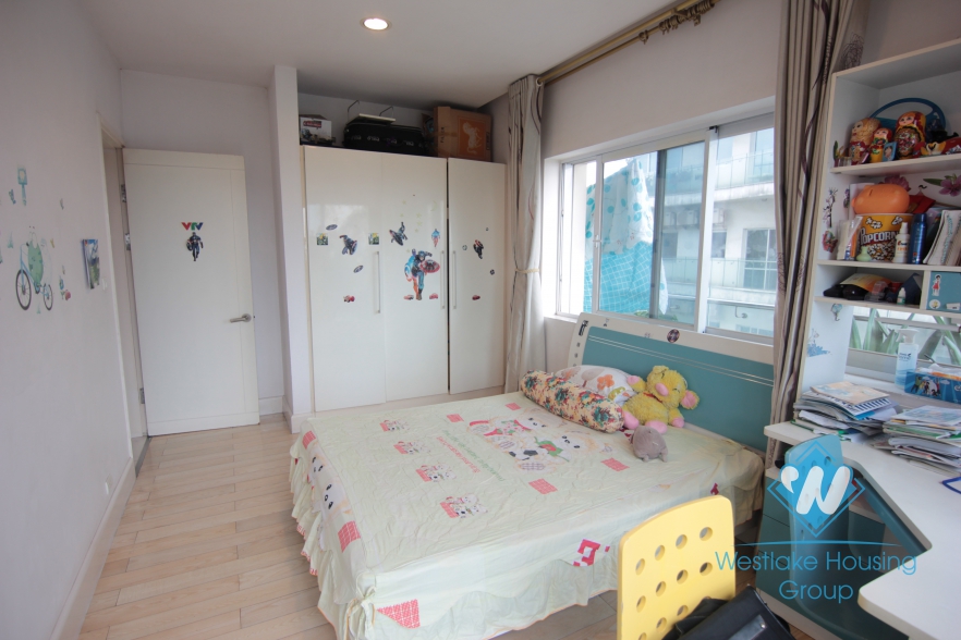 Bright and clean apartment for rent at Golden Westlake, Tay Ho, Ha Noi