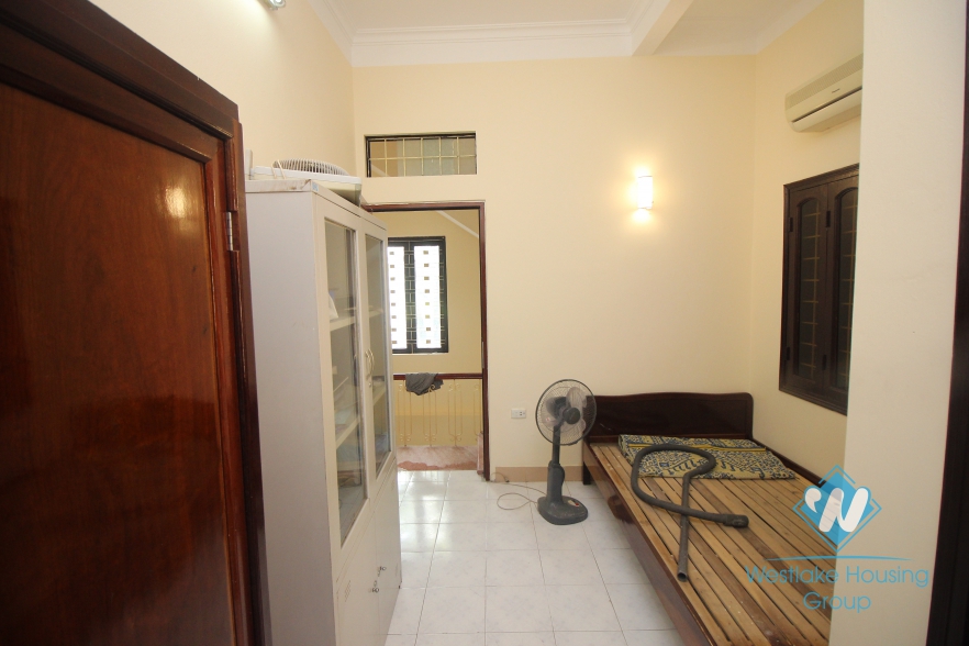 4 stories house for rent in Ba Dinh district 