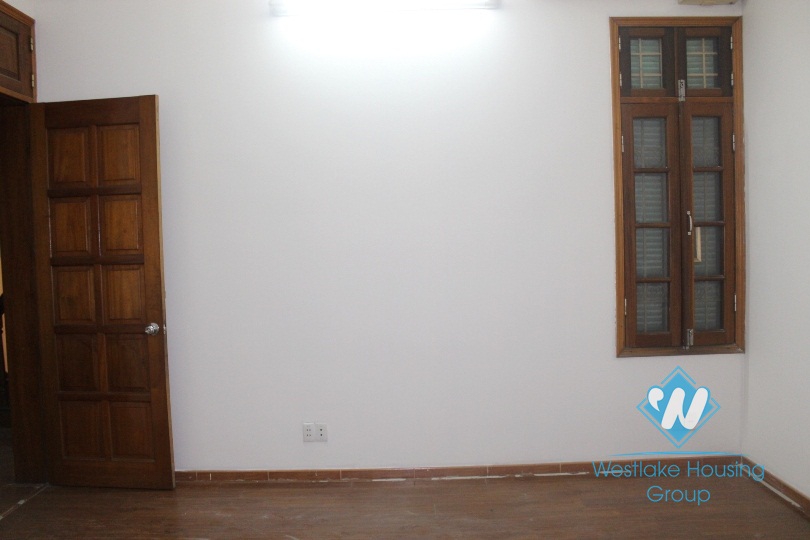 Nicely spacious house for rent in Ton Duc Thang st, Dong Da district, Hanoi