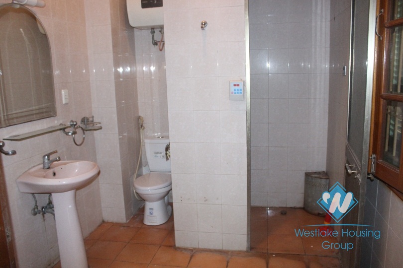 Nicely spacious house for rent in Ton Duc Thang st, Dong Da district, Hanoi
