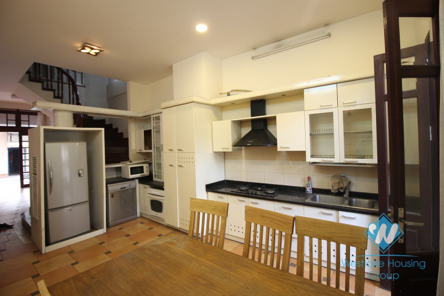 House rental with beautiful lakeview in Truc Bach, Ba Dinh