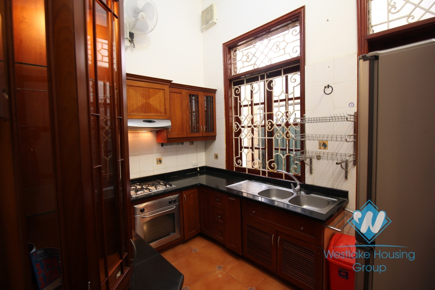 A chaming house with 6 bedrooms, for rent in Tay Ho area