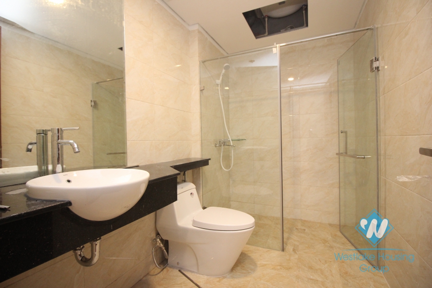 The 7-th floor apartment with large lakeview in Tay Ho, Hanoi