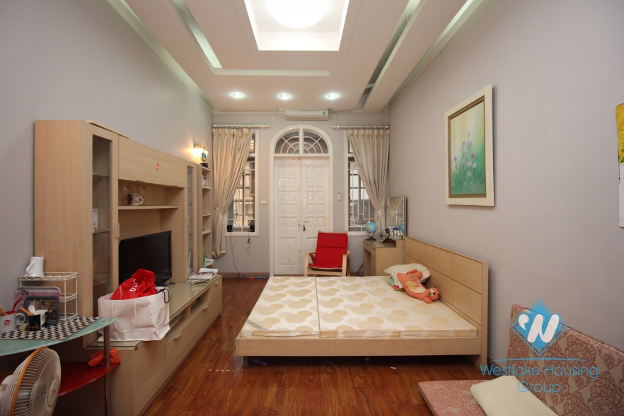 04 bedrooms house for rent in Ba Dinh district, Ha Noi city