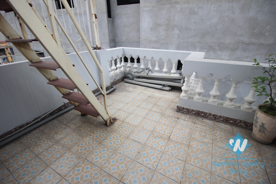 04 bedrooms house for rent in Ba Dinh district, Ha Noi city