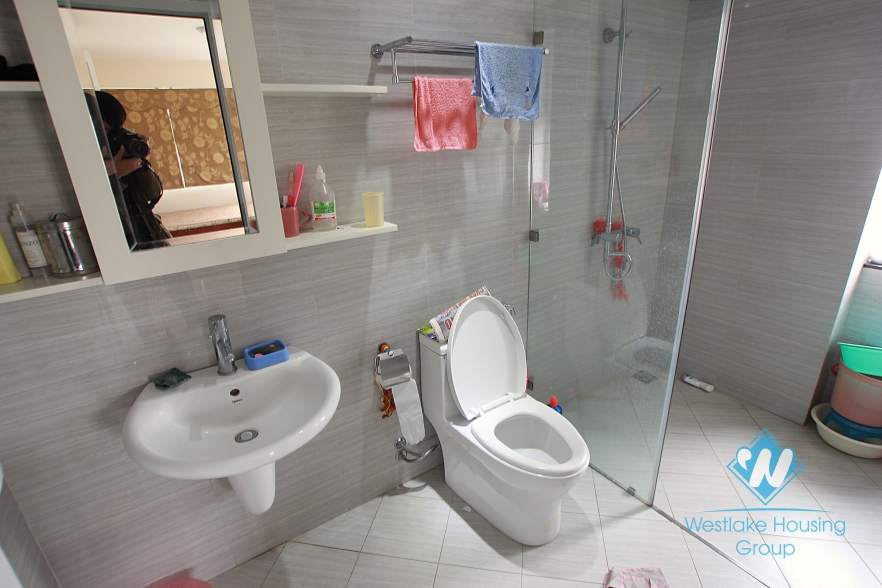 Very bright apartment with 2 bedrooms for lease in Au co st, Tay Ho, Ha Noi