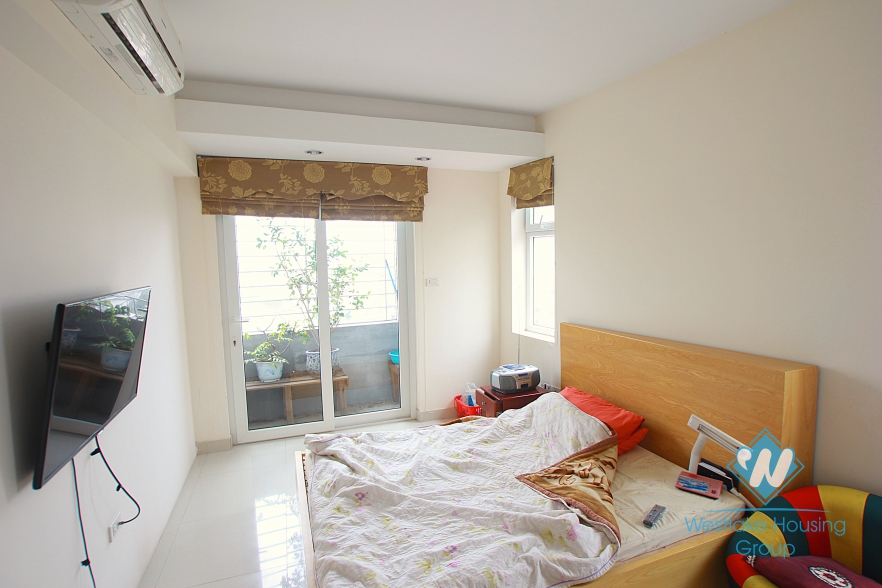 Very bright apartment with 2 bedrooms for lease in Au co st, Tay Ho, Ha Noi