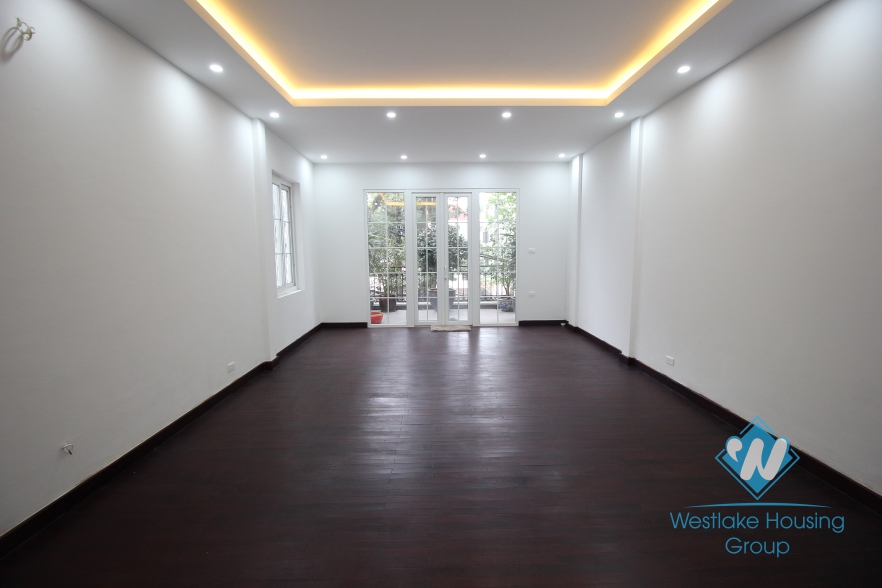 New house for rent 3 floor office in Yen hoa st, Tay Ho district 