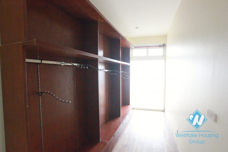Brand new apartment for rent in Xuan Dieu street, Tay Ho, Hanoi