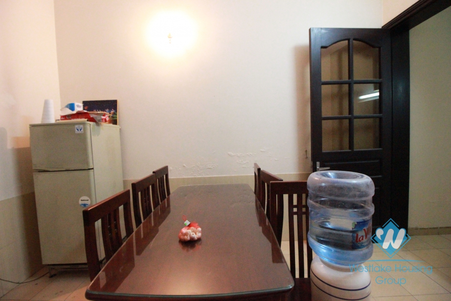 Cheap house with 03 bedrooms for rent in Xuan Dieu St, Tay Ho, Hanoi