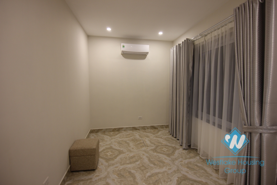 Nice and quiet house with 02 bedrooms for rent in Tay Ho area 