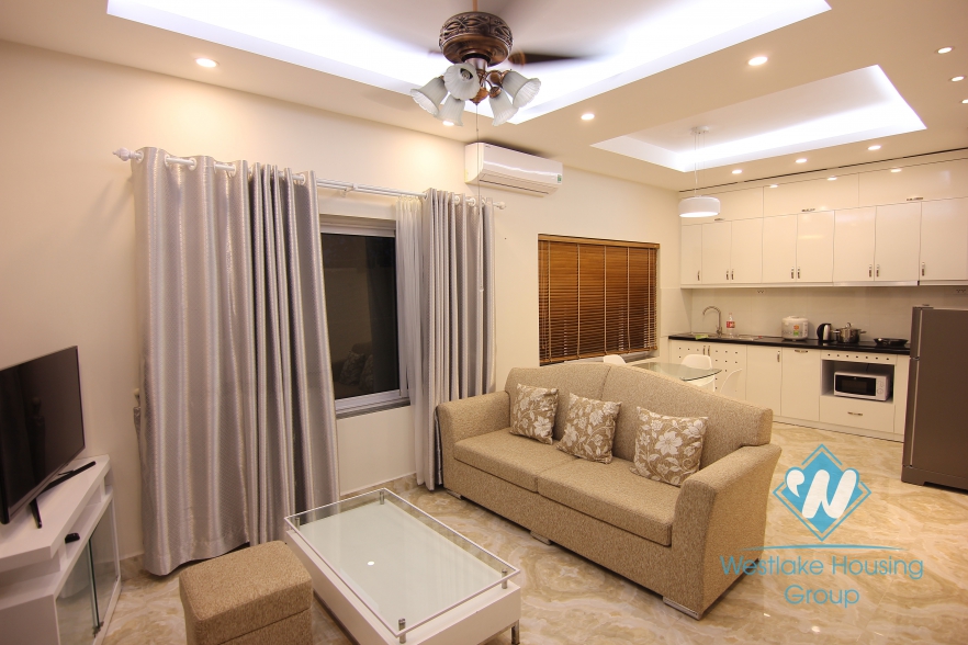 Nice and quiet house with 02 bedrooms for rent in Tay Ho area 