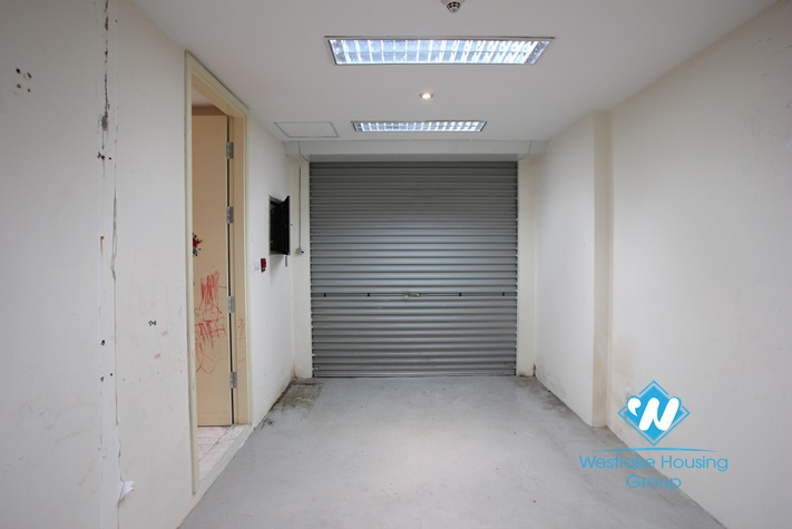 Modern 5 bedroom house for rent in Golden Westlake, Ha Noi