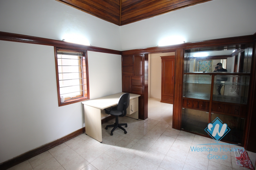 Gorgeous house for rent on Xuan Dieu street, Tay Ho, Hanoi