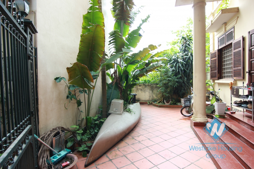 Beautiful garden house for rent on the lakeshore Tay Ho, Hanoi