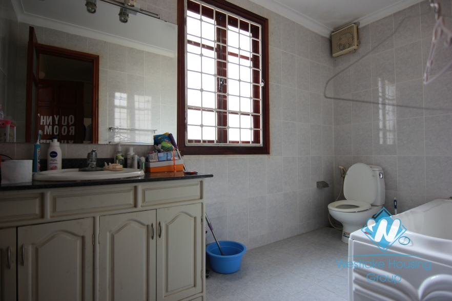 Beautiful garden house for rent on the lakeshore Tay Ho, Hanoi